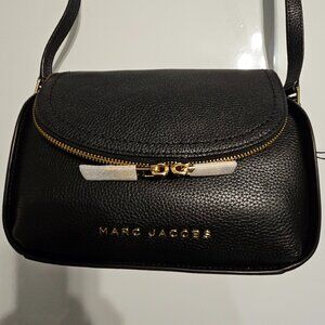 Marc Jacobs Black Leather Messenger Crossbody Bag